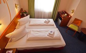 Hotel Residenz  3*